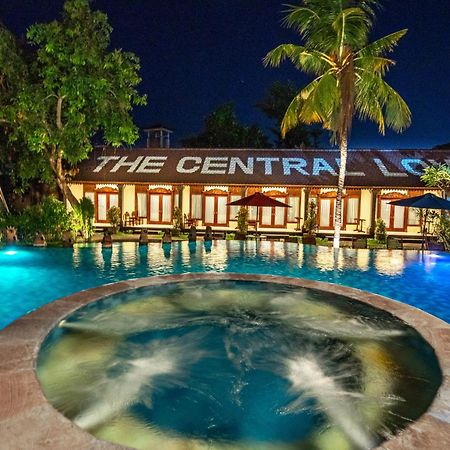 The Central Lovina Hotel & Restaurant Exterior foto