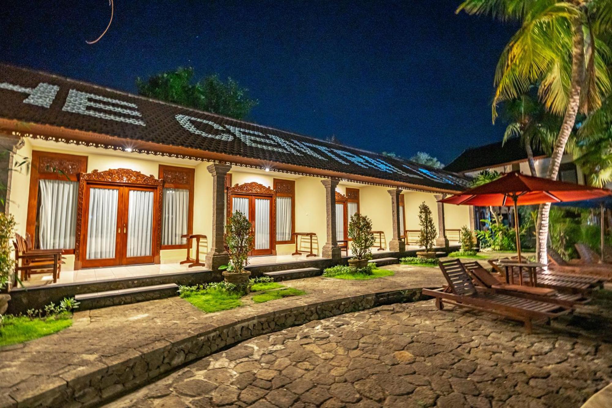 The Central Lovina Hotel & Restaurant Exterior foto
